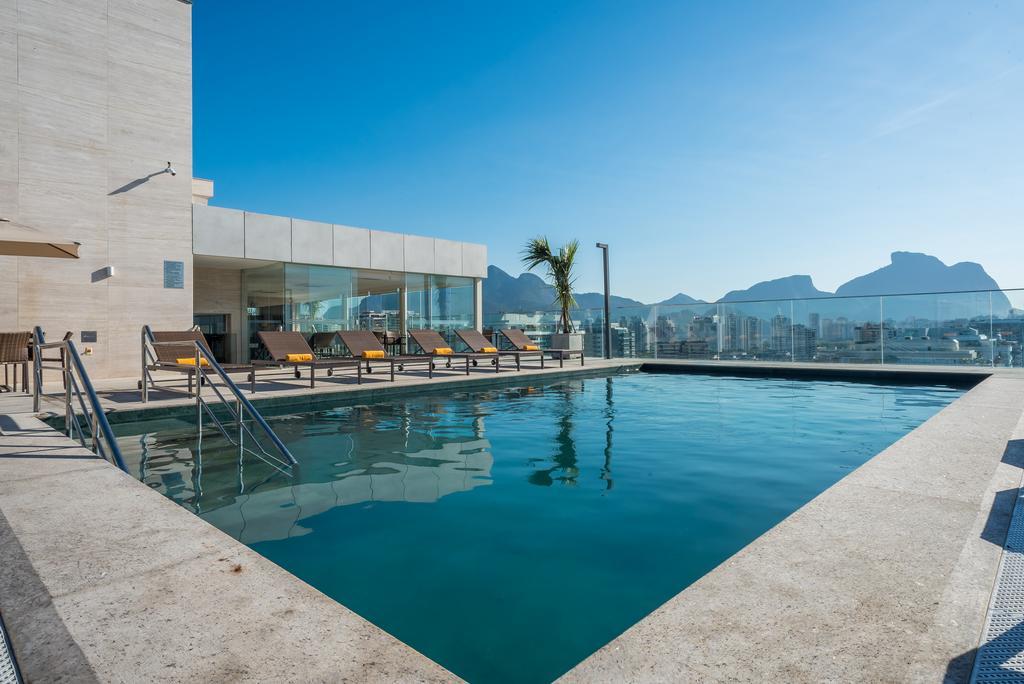 Windsor Marapendi Hotel Ρίο ντε Τζανέιρο Εξωτερικό φωτογραφία Hotel's rooftop pool